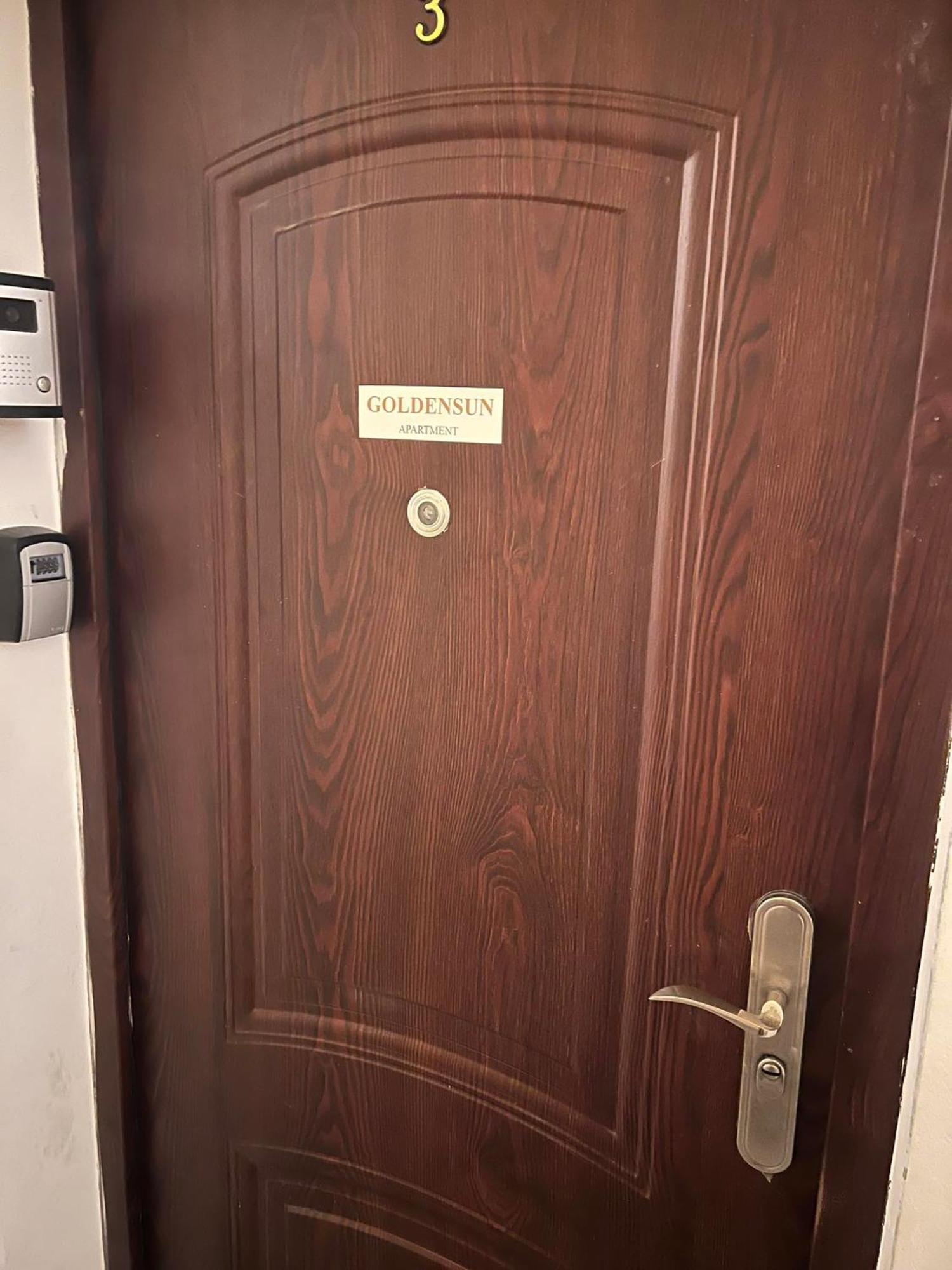 Goldensun Apartment Budapest Exteriör bild